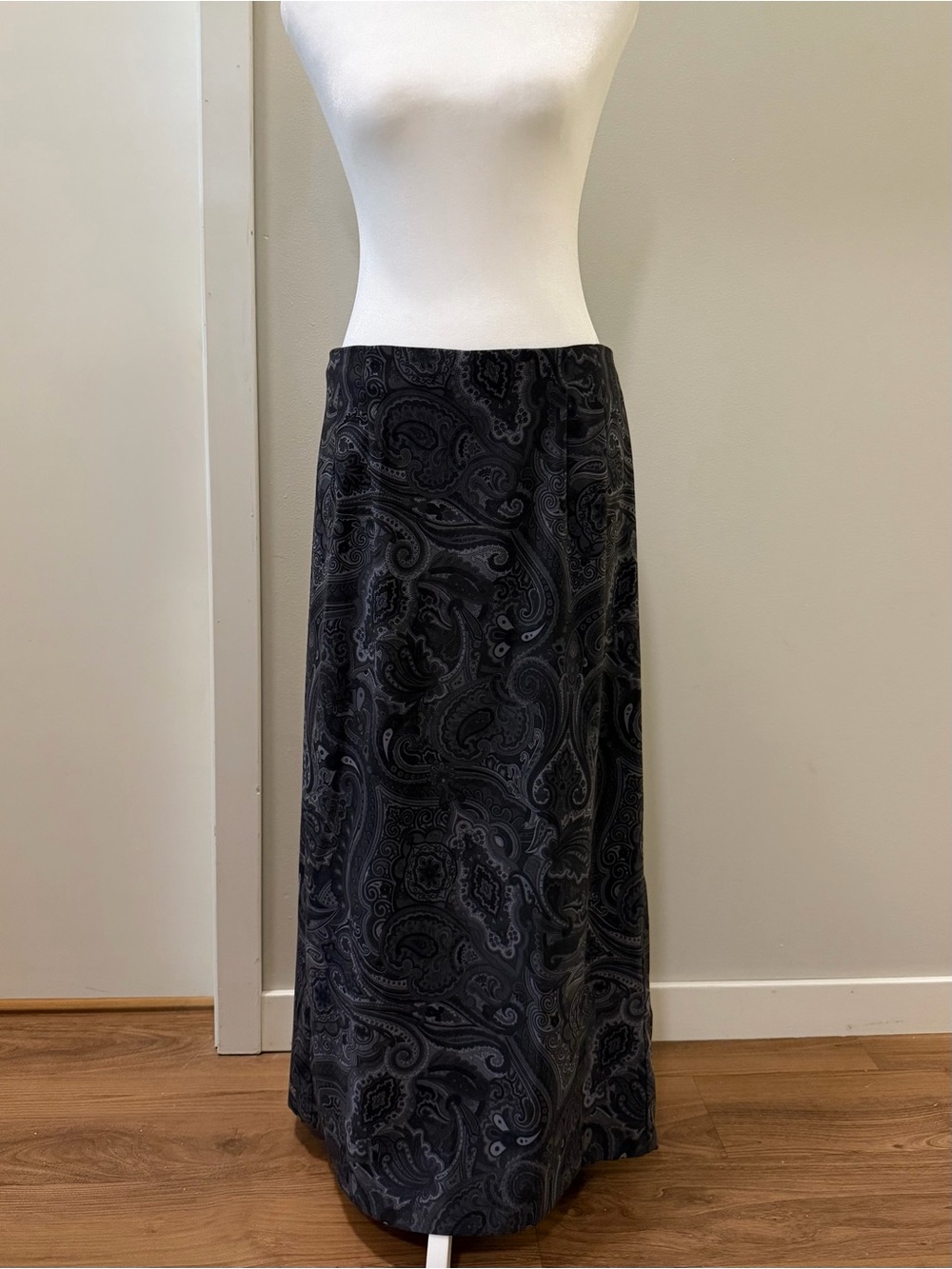 Vintage Black and Grey Paisley Maxi Skirt Briggs